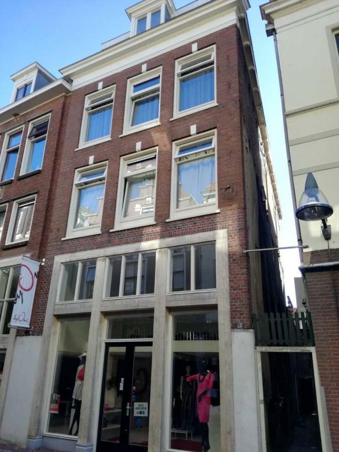 Studio In The City Center Of Leeuwarden Bagian luar foto